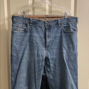 Duluth Trading Co Relaxed Fit Flex Ballroom Blue Jeans